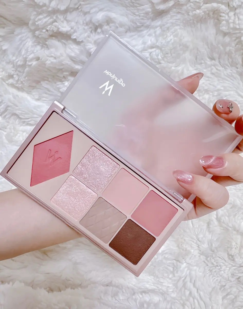 ウォンジョンヨの新作アイシャドウゲットしたけど思った通り可愛すぎいいいいい！！！！！！！！😮‍💨💭🩷🍓🌹✨