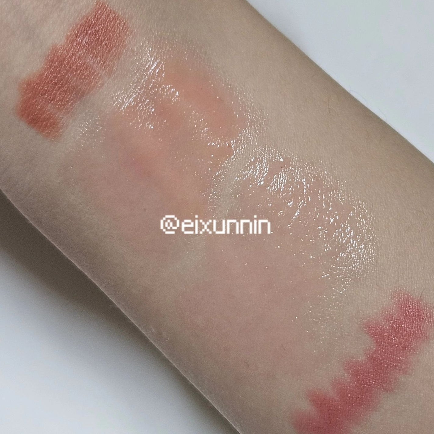 デュイジェルグレーズスティック/wakemake/口紅を使ったクチコミ(1枚目)