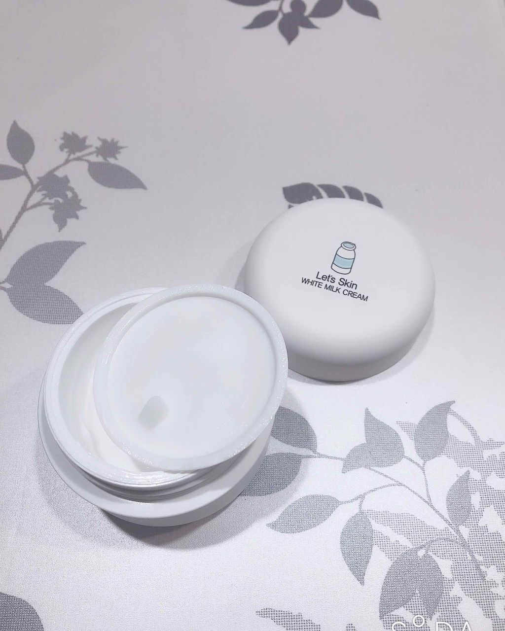 レッツスキン ホワイト ミルククリーム/SHINBEE JAPAN /フェイスクリームを使ったクチコミ（2枚目）