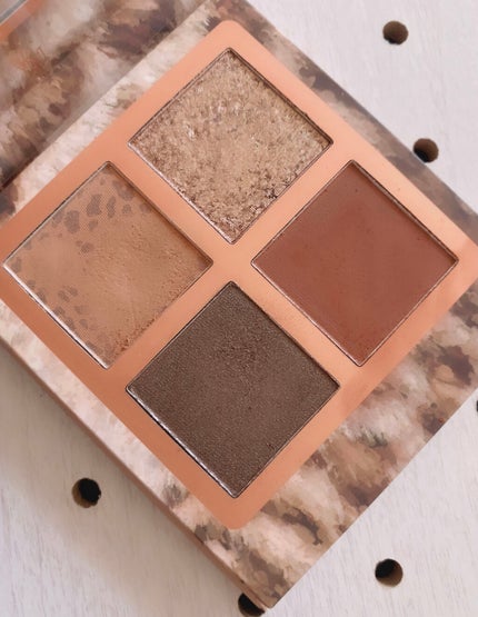 Venus Marble アイシャドウキャットシリーズ/Venus Marble/アイシャドウパレットを使ったクチコミ(2枚目)