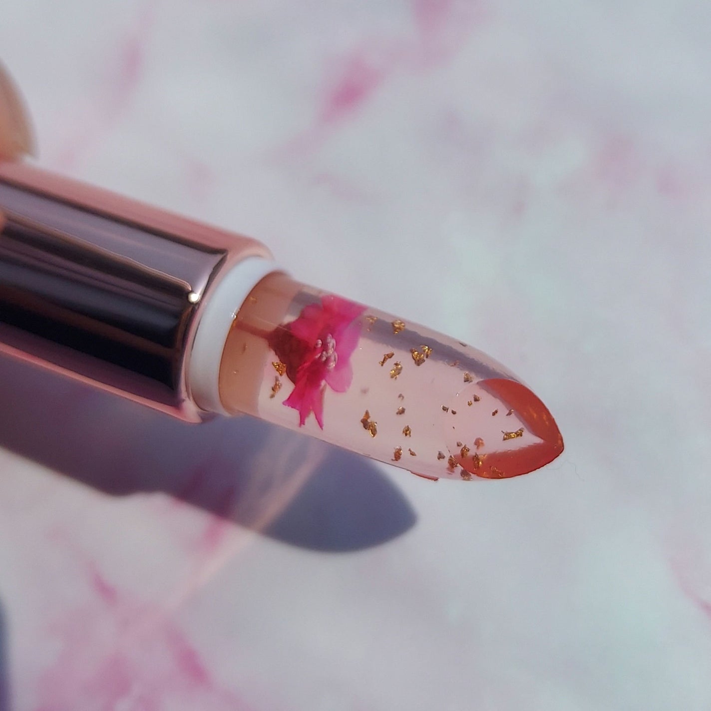 フラワーリップ 日本限定ピンクゴールドモデル/Kailijumei/口紅を使ったクチコミ(3枚目)