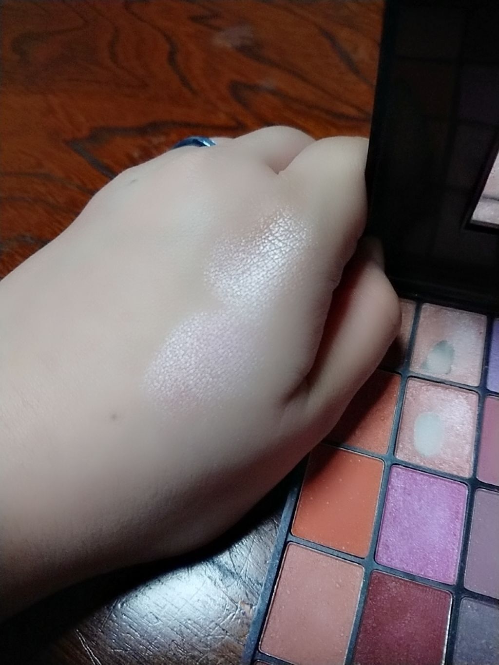 55色 アイシャドウパレット/マリブビューティー/アイシャドウパレットを使ったクチコミ(4枚目)