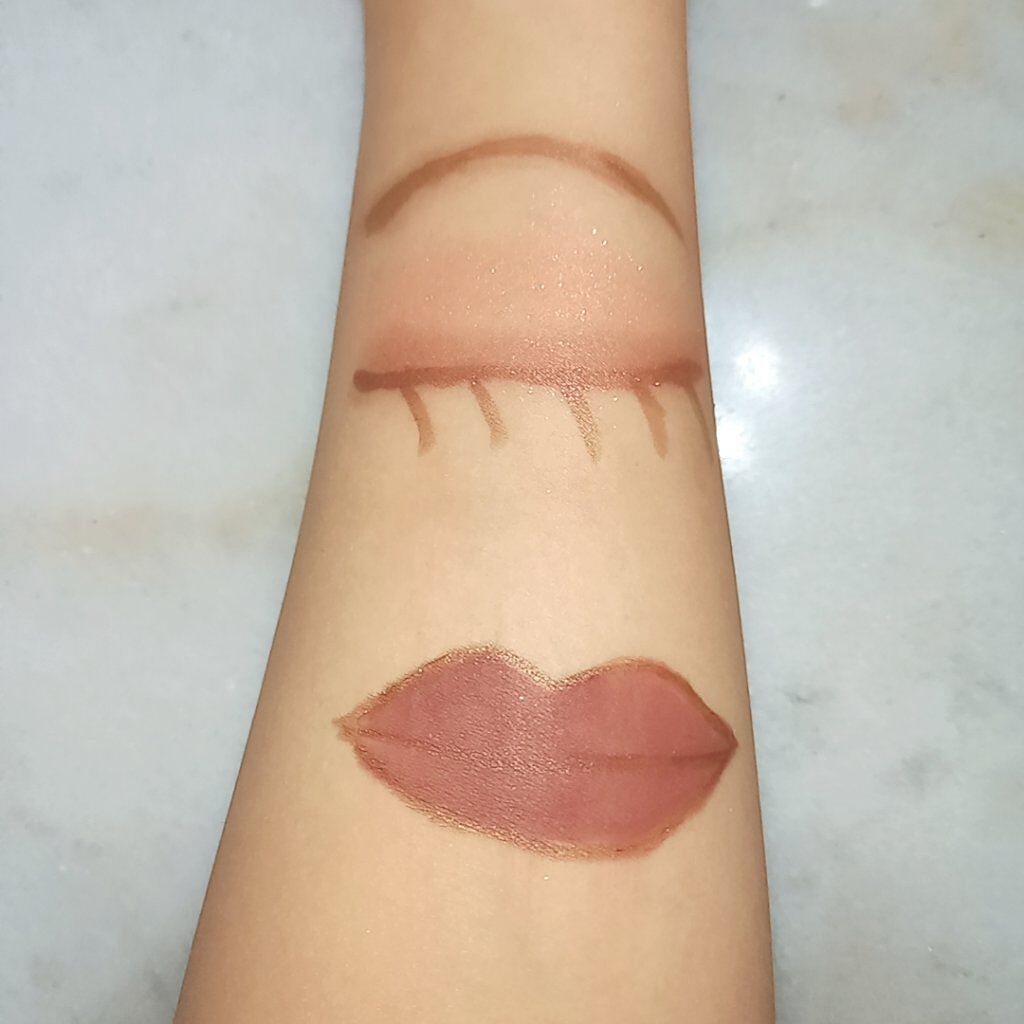 メルテッド リキッド マット ロングウェア リップスティック フィネス（新色）/Too Faced/口紅を使ったクチコミ（3枚目）