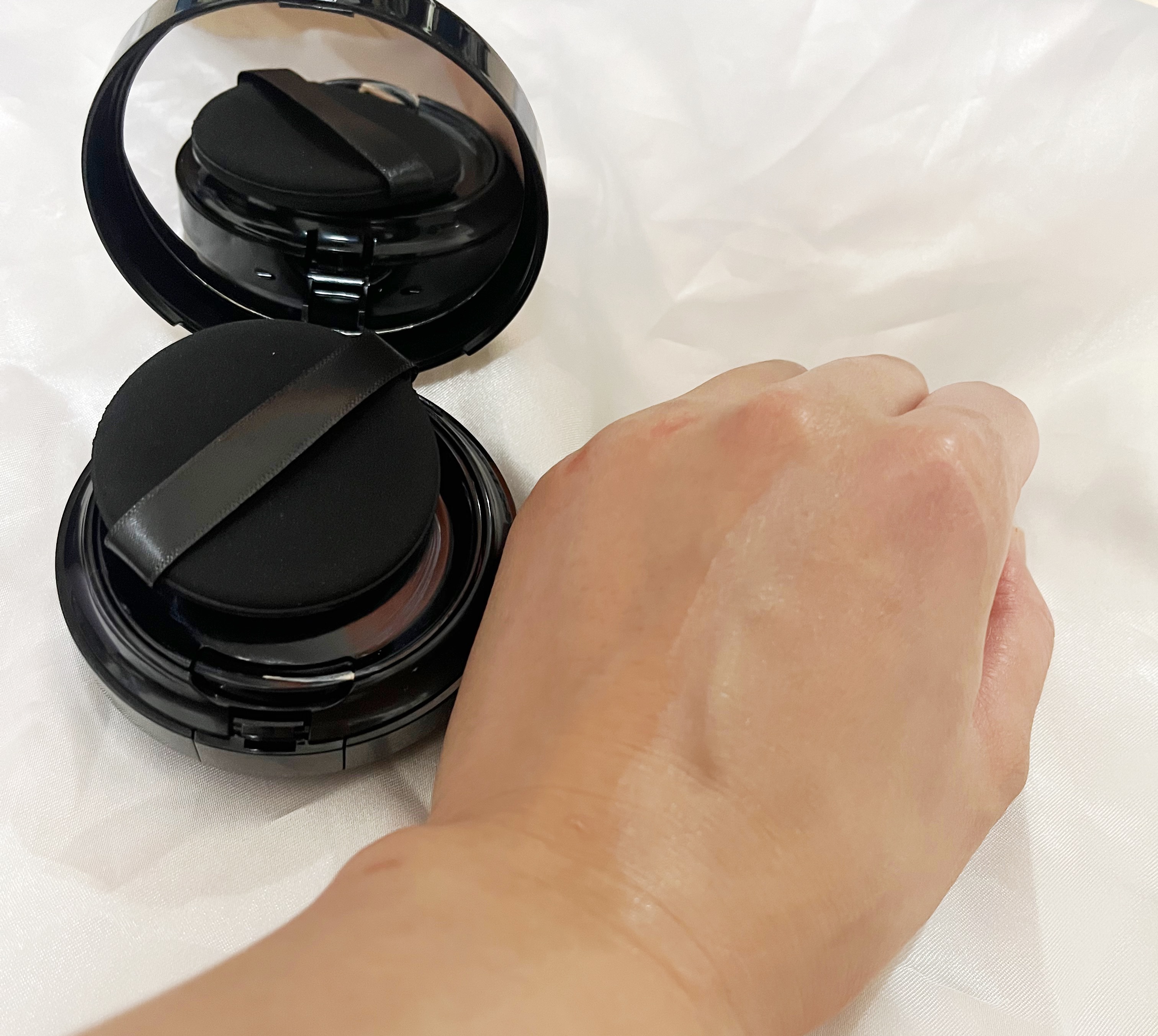 シルキーウェットリクイド/セフィーヌ/クリーム・エマルジョンファンデーションを使ったクチコミ（3枚目）