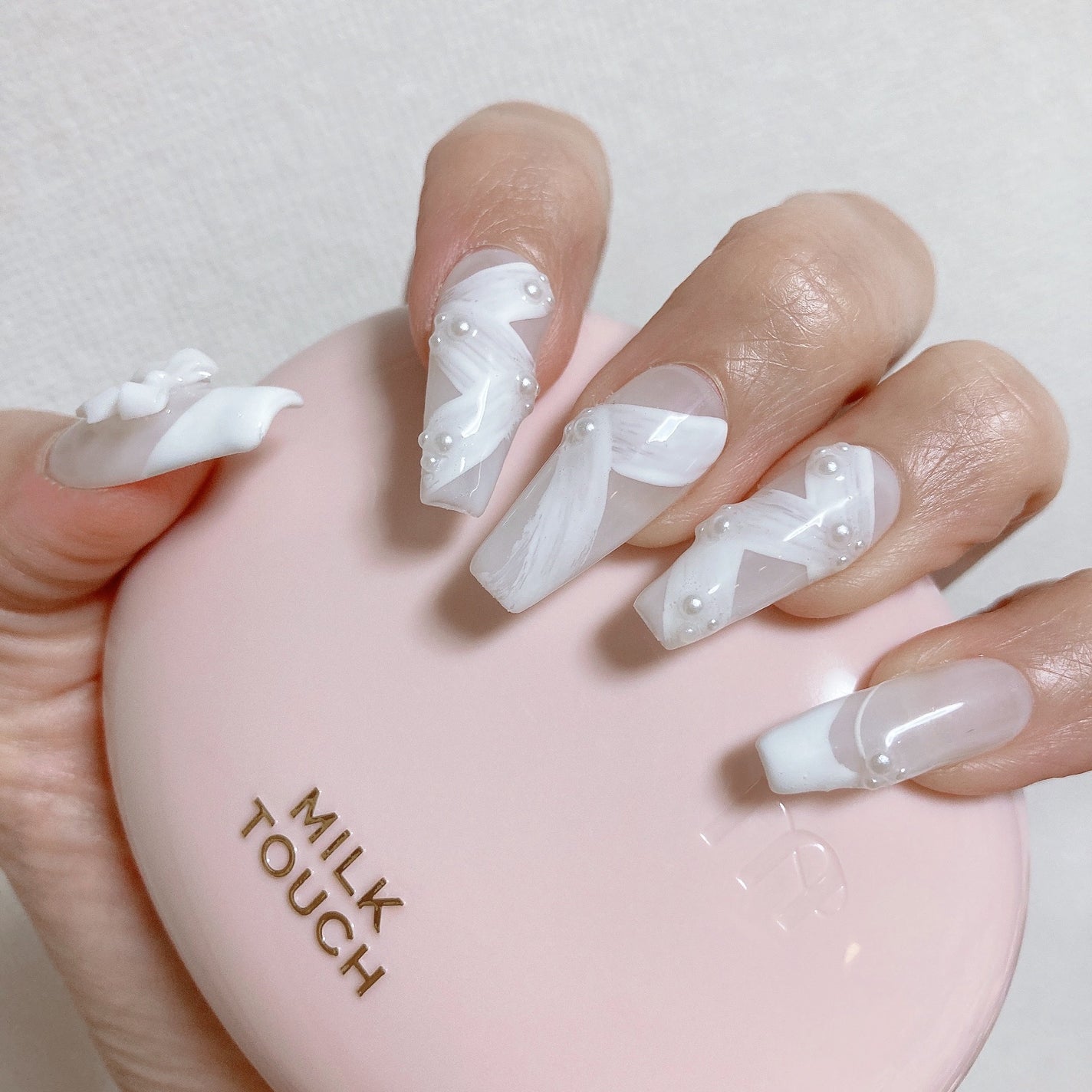 きなこぱん🍞 on LIPS 「SHEINで買ったネイルチップ🎀🩰🤍めちょ可愛〜〜🥺🫶🏻💞です..」(1枚目)