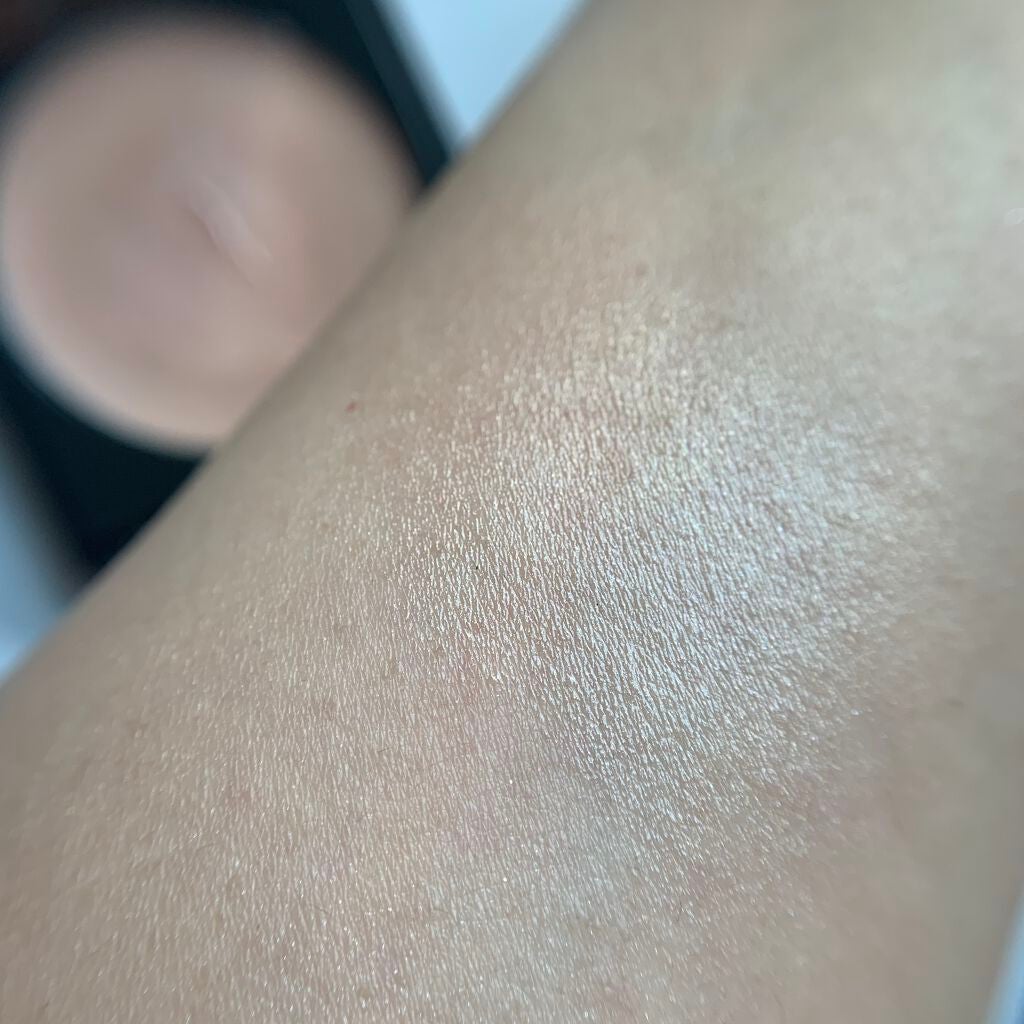 &be グロウハイライター/&be/クリームハイライトを使ったクチコミ(4枚目)