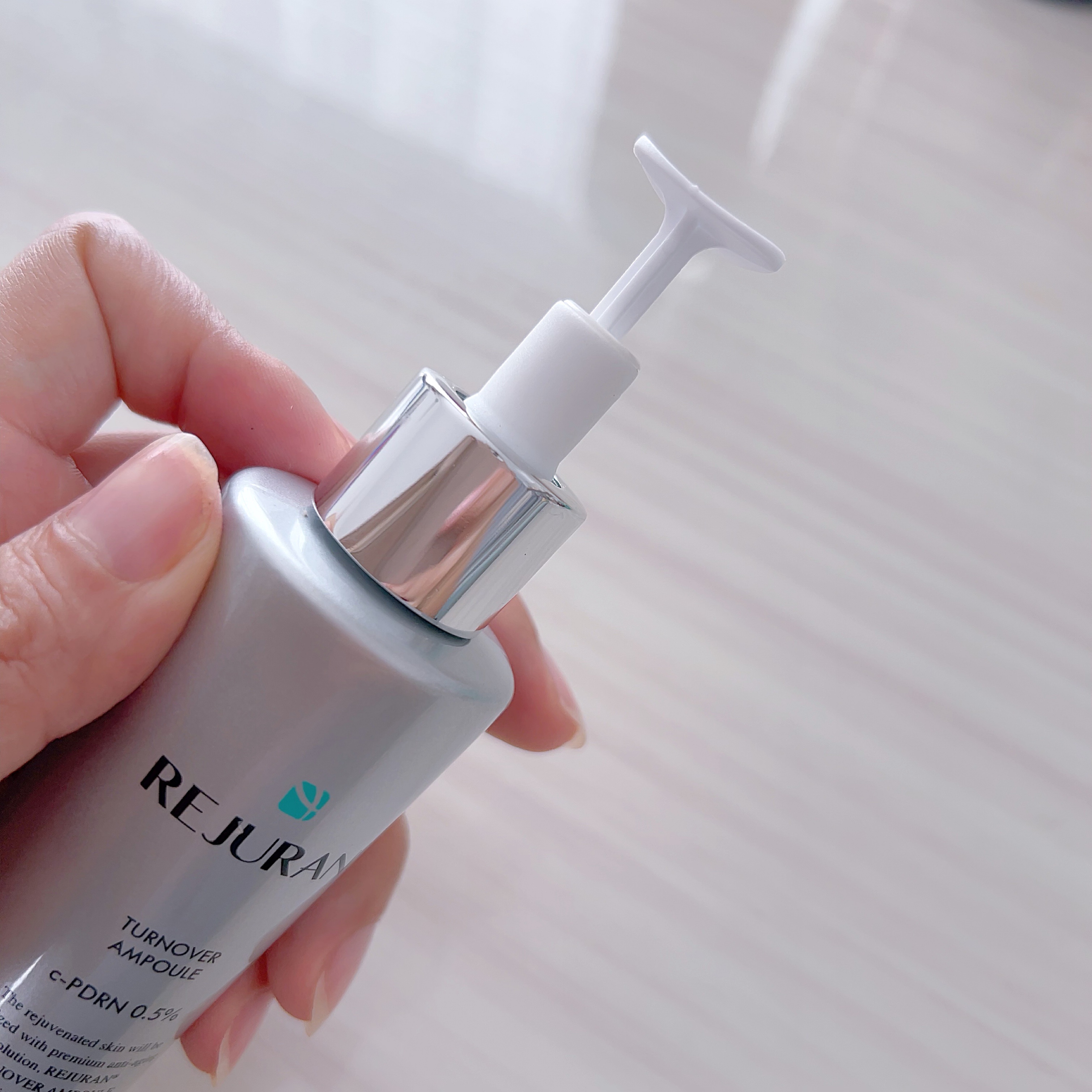 REJURAN ターンオーバーアンプル 30ml/REJURAN COSMETICS/美容液を使ったクチコミ（2枚目）