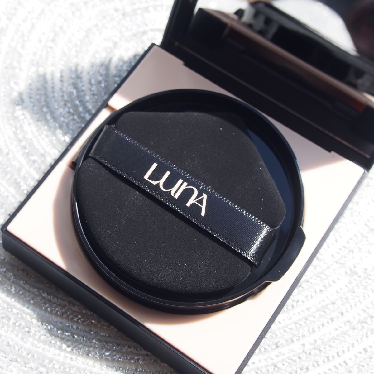  ロングラスティングコンシールフィクシングクッション /LUNA/クッションファンデーションを使ったクチコミ（2枚目）