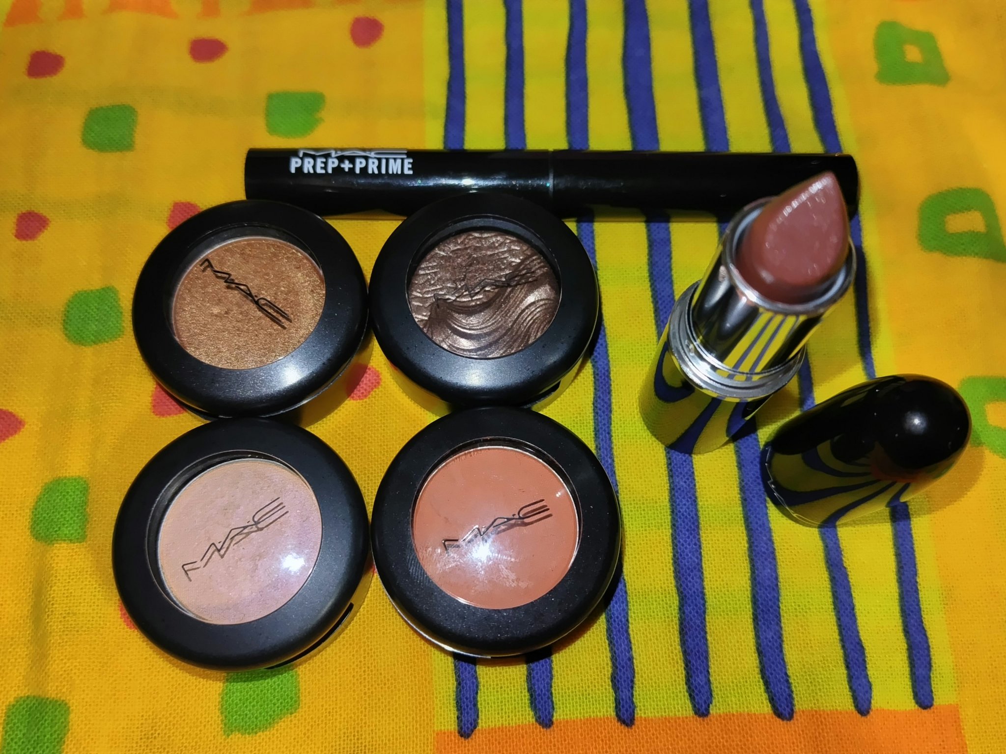 ラスターガラス リップスティック アイ ディザーブ ディス/M・A・C/口紅を使ったクチコミ（1枚目）