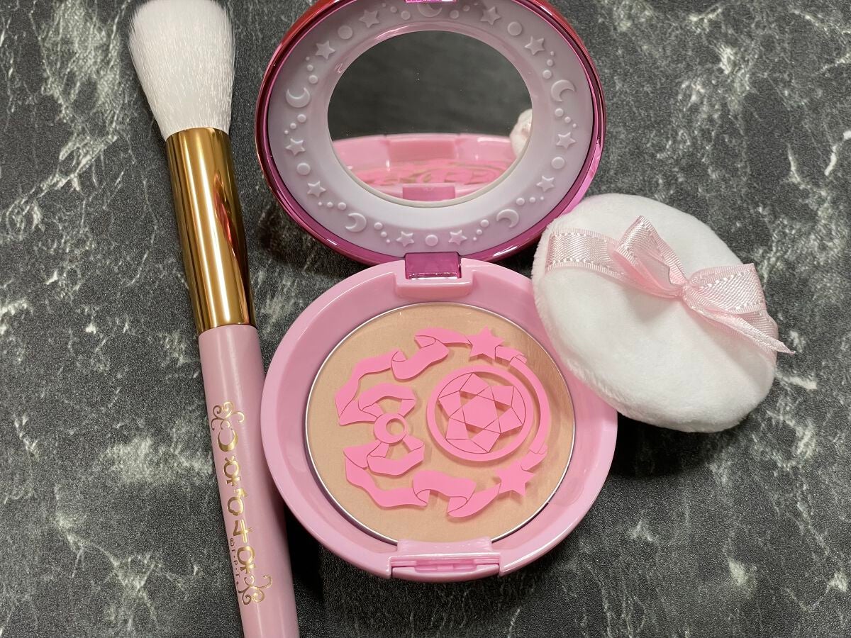 パウダーコンパクト/セーラームーンコスメ/プレストパウダーを使ったクチコミ(5枚目)