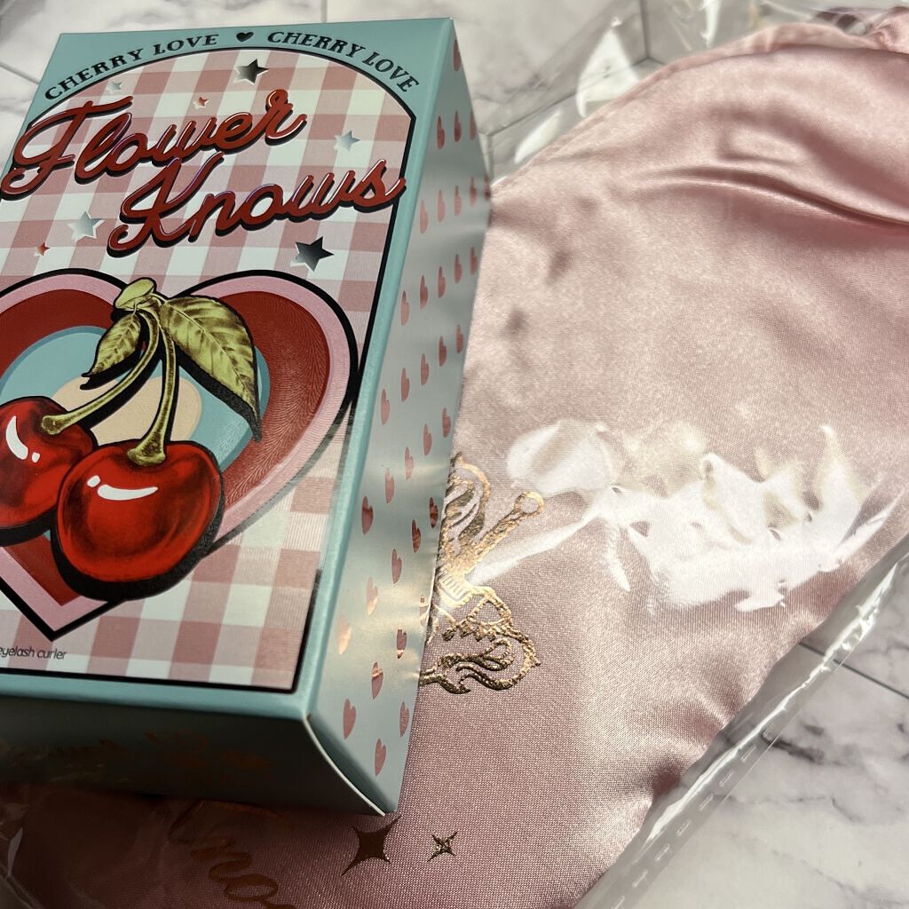 ラブベア ファンデーション/FlowerKnows/パウダーファンデーションを使ったクチコミ（3枚目）