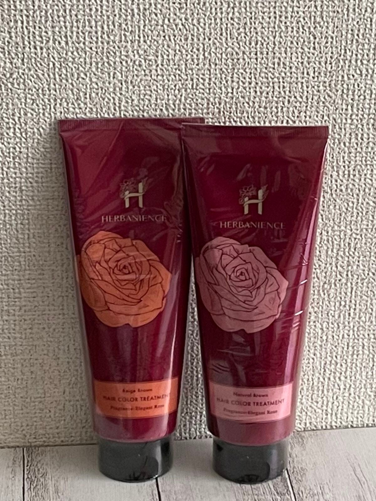 ハーバニエンス ヘアカラートリートメント/HERBANIENCE/ヘアカラーを使ったクチコミ(1枚目)