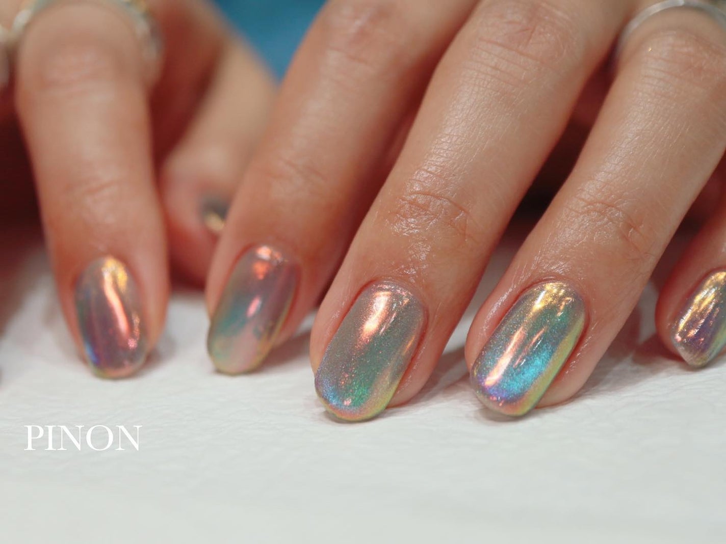 shino on LIPS 「magnet×aurorapowder角度によって違って見えて..」(2枚目)