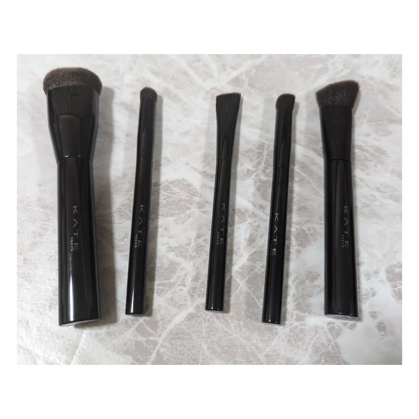 マルチシェーディングブラシ/KATE/メイクブラシを使ったクチコミ（2枚目）