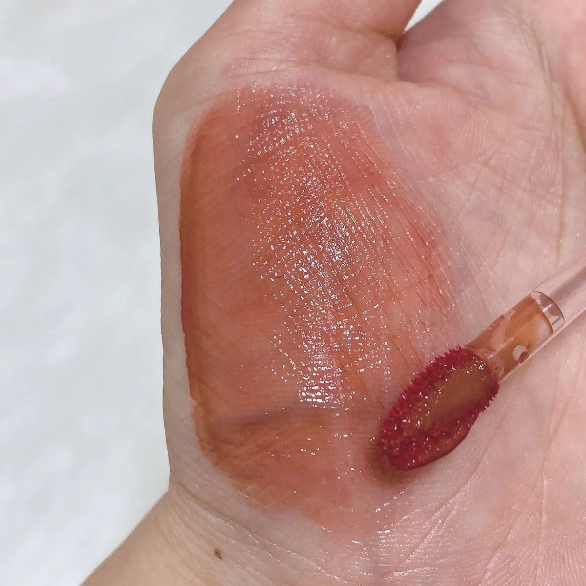 ウォーターリズムグロウティント 04 フィグピーチ/TIRTIR(ティルティル)/リップティントを使ったクチコミ（2枚目）