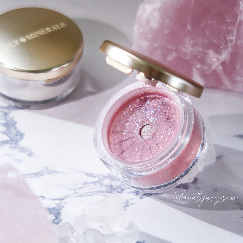 ミネラルピグメント/ONLY MINERALS/単色アイシャドウを使ったクチコミ（1枚目）