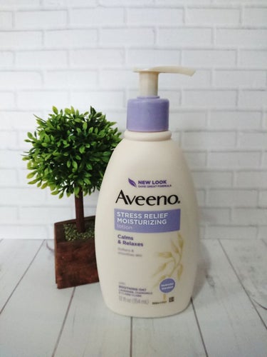 アビーノ Stress Relief Moisturizing Lotionのクチコミ「🌱Aveeno Stress Relief Moisturizing Lotion🌱
アイハー.....」（1枚目）