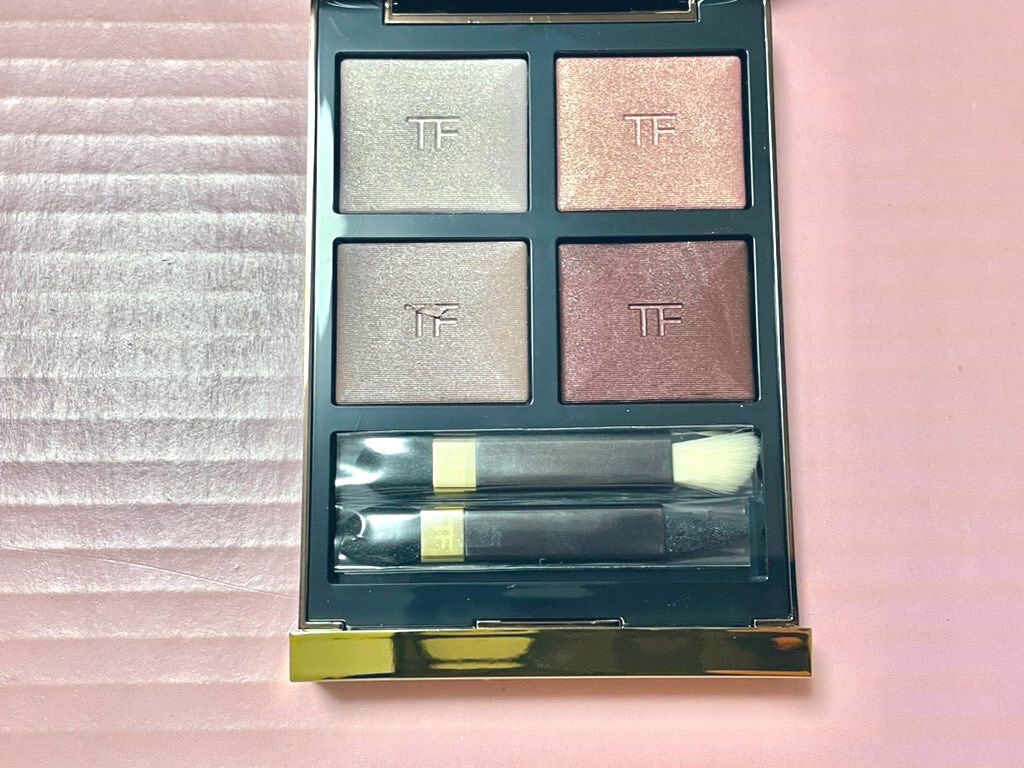 アイ カラー クォード/TOM FORD BEAUTY/アイシャドウパレットを使ったクチコミ(2枚目)