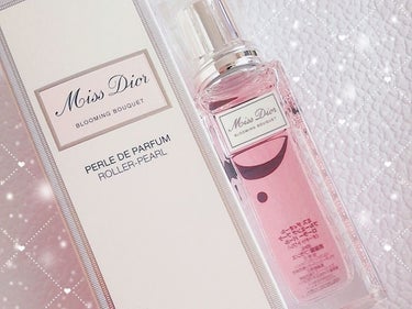 【Dior】
miss dior blooming bouquet
perle de parfum roller-pearl

大好きなmiss diorからロールタイプが発売されるとゆうことで発売日に