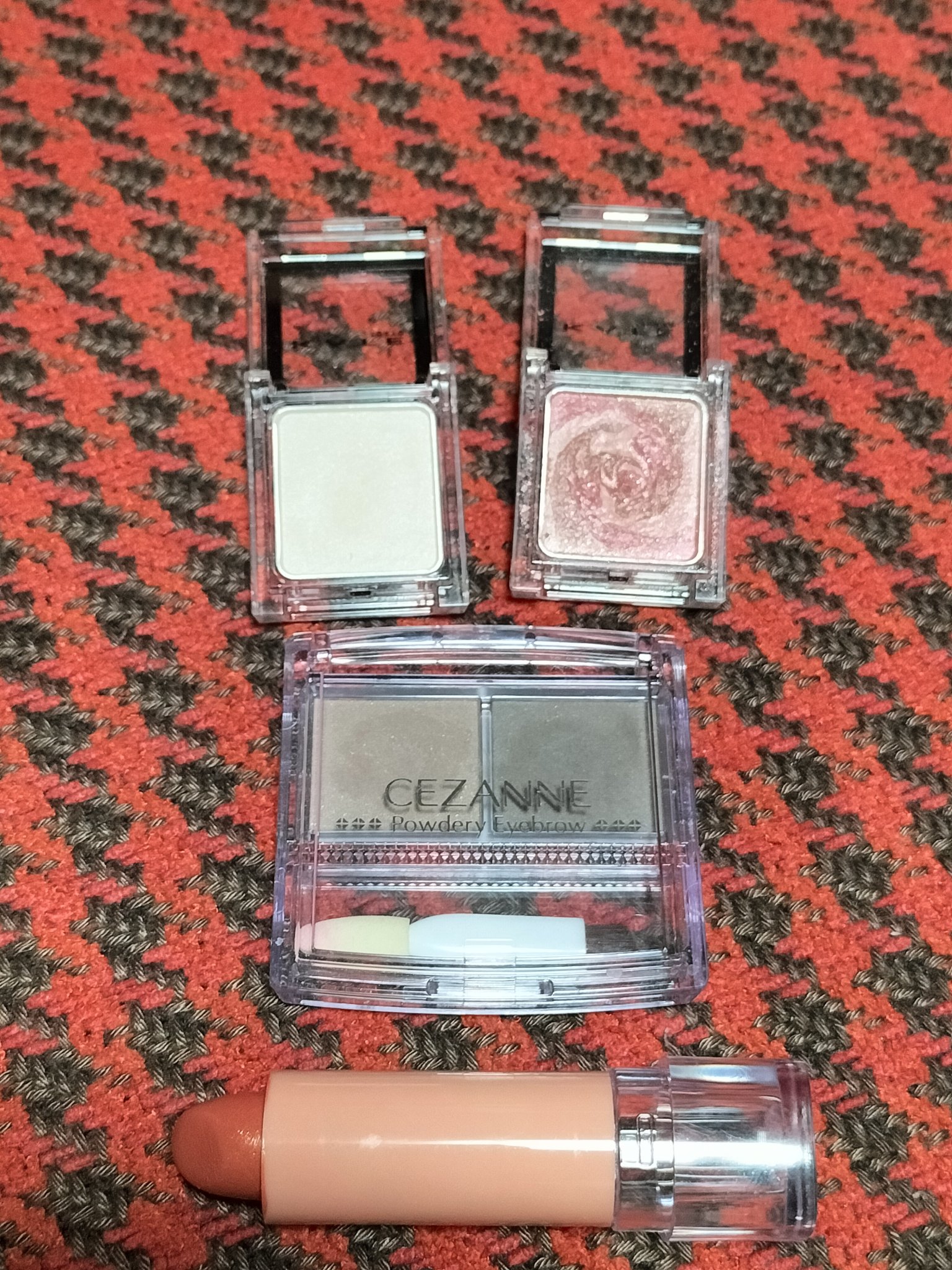 パウダリーアイブロウ/CEZANNE/パウダーアイブロウを使ったクチコミ（1枚目）