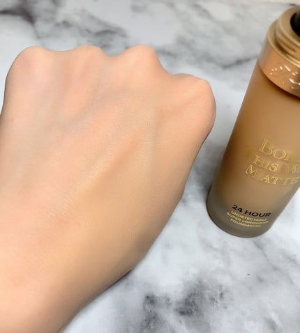 ボーン ディス ウェイ アンディテクタブル 24H マット ファンデーション/Too Faced/リキッドファンデーションを使ったクチコミ(4枚目)