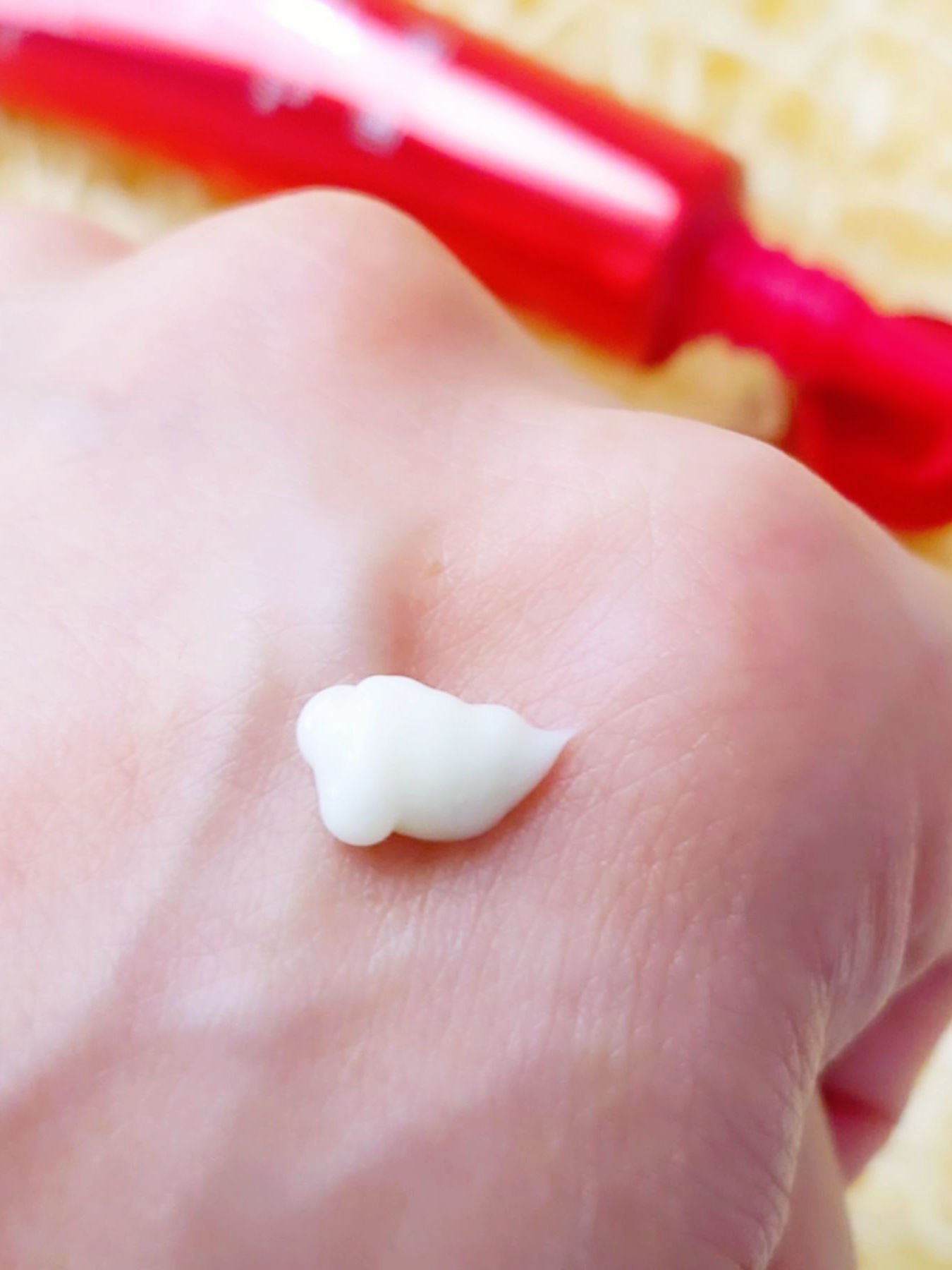 ピュア ナチュラル プレミアム リンクルセラム アイクリーム【医薬部外品】/pdc/アイケア・アイクリームを使ったクチコミ（3枚目）