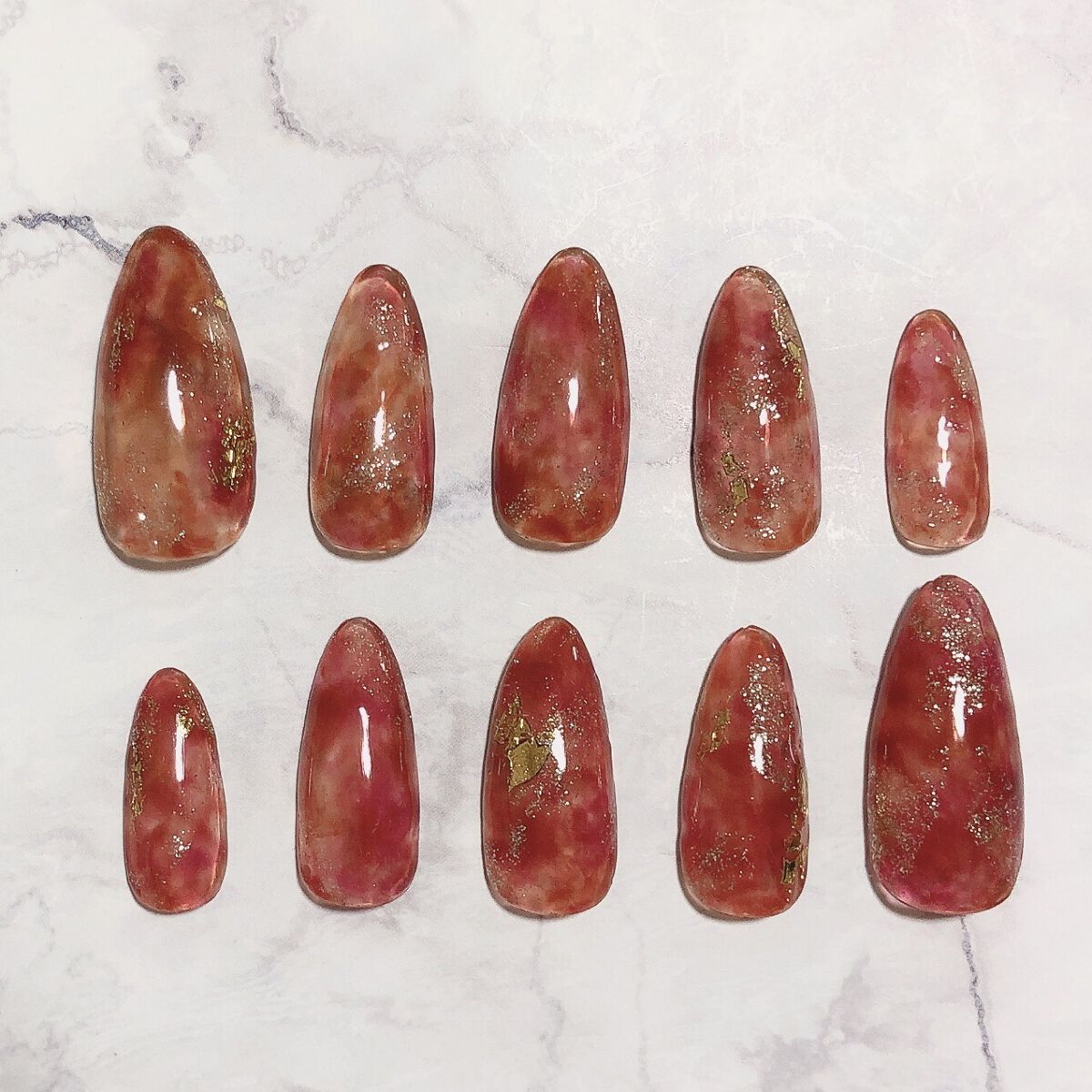 #ネイル,#ジェルネイル,#ブラウンレッドネイル,#赤茶ネイル,#マーブルネイル,#もやもやネイルのネイルデザイン