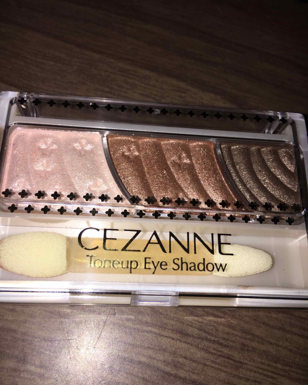 トーンアップアイシャドウ/CEZANNE/アイシャドウパレットを使ったクチコミ(1枚目)