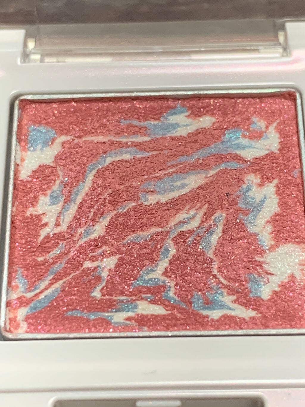 グリッタープリズム シャドウ マーブル/MISSHA/単色アイシャドウを使ったクチコミ(3枚目)