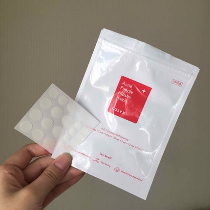 COSRX アクネピンプルマスターパッチ のクチコミ「こんにちは🌞
今回は
ニキビパッチの使ってみた感じを
正直にレビューしようと思います!
早速.....」(1枚目)