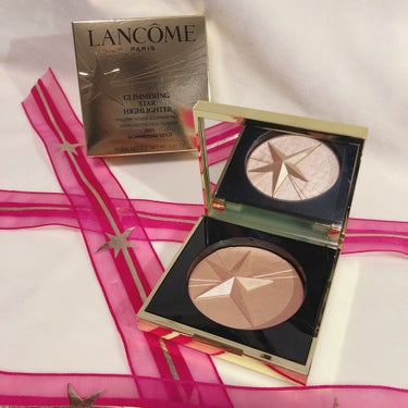 🎄LANCOME🎄
グリマリングスターハイライター

こちらは百貨店にて購入致しました☺️✨
情報が解禁されてから
即予約致しました❤️

ゴールド感が少し強めで
私の肌だと浮いてしまうのですが
Cゾー