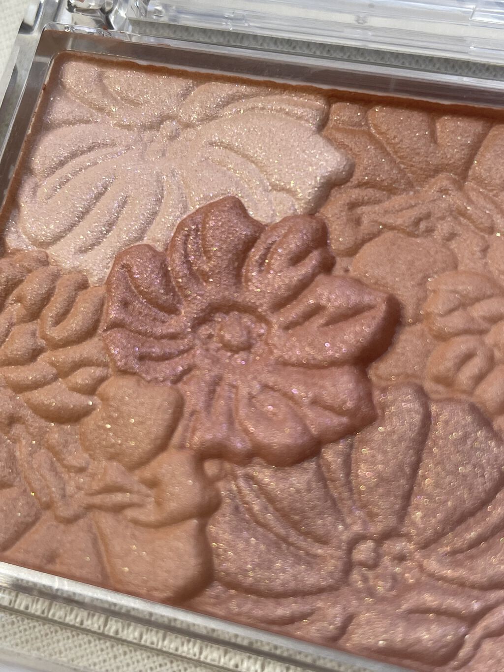 グロウフルールチークス/キャンメイク/パウダーチークを使ったクチコミ（2枚目）