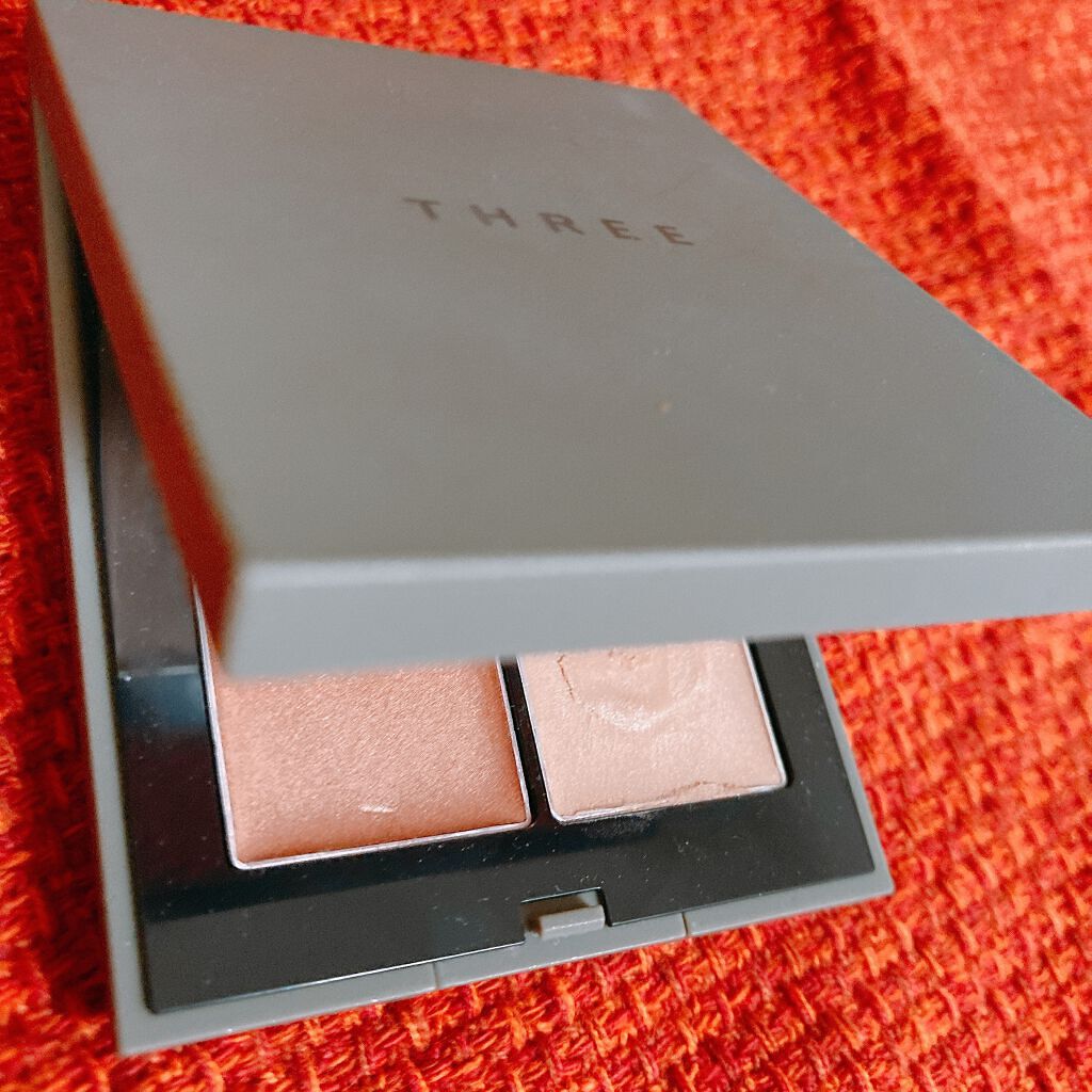 THREE シマリング グロー デュオ/THREE/クリームハイライトを使ったクチコミ(1枚目)