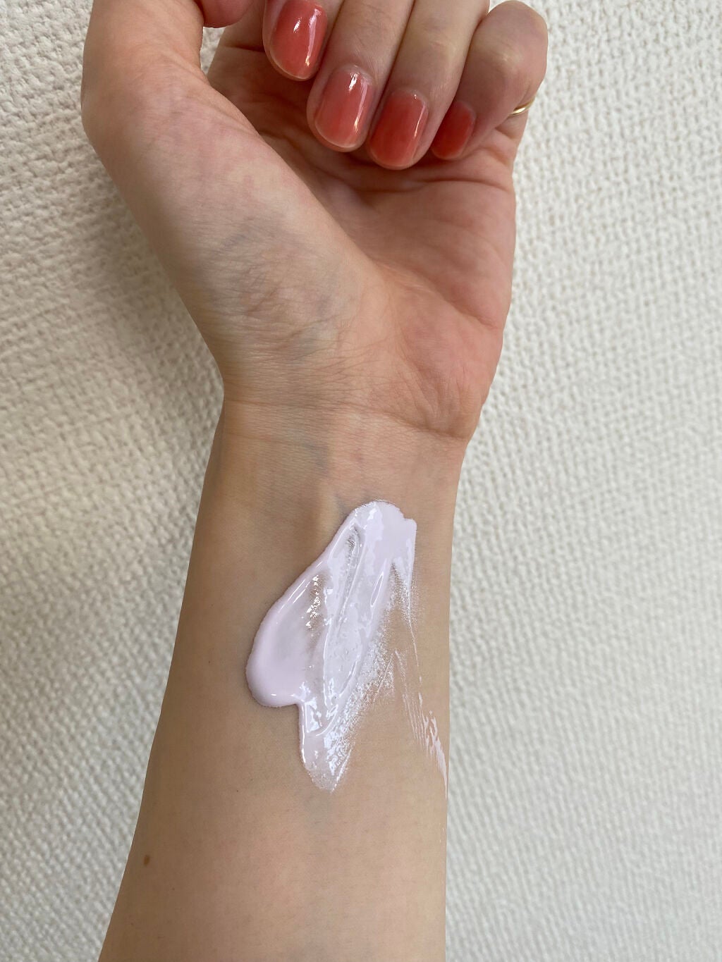スキンアクア トーンアップUVエッセンス/スキンアクア/日焼け止めクリームを使ったクチコミ(2枚目)