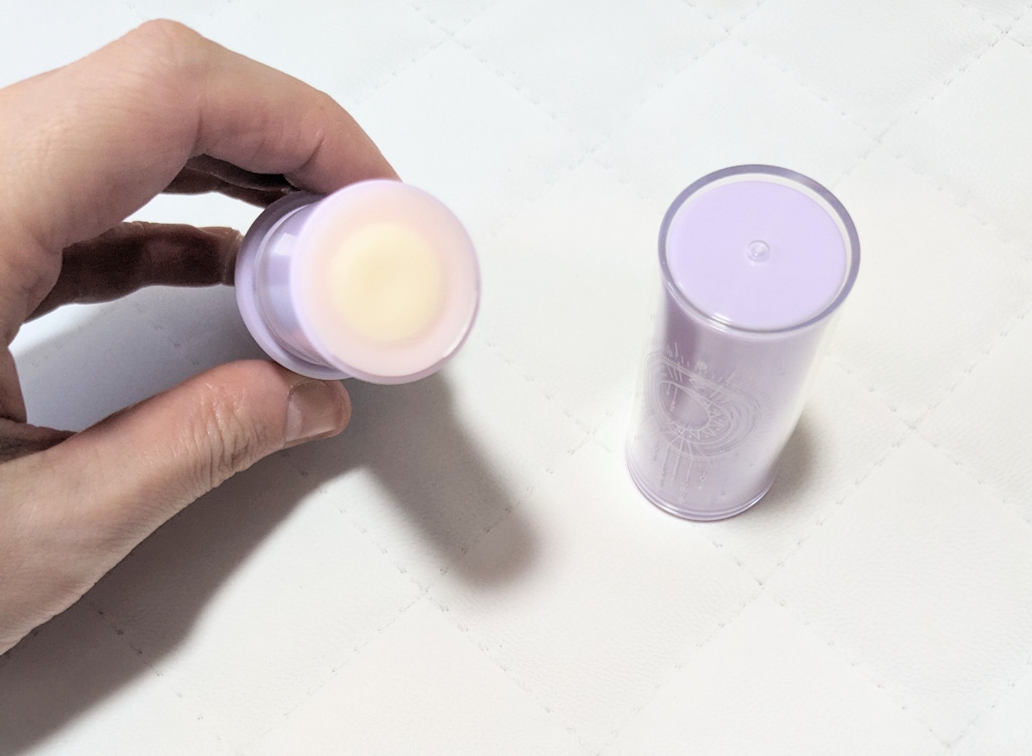 コラーゲンモイスチャーコアスティック/illuN/美容液を使ったクチコミ（3枚目）