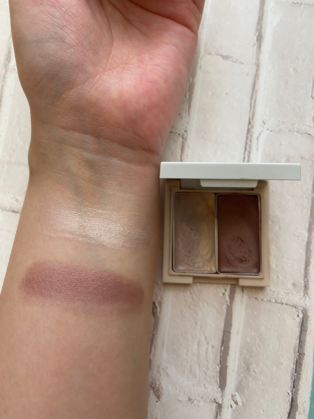 カラーブレンドグローアイカラー/ディエム クルール/ジェル・クリームアイシャドウを使ったクチコミ(2枚目)