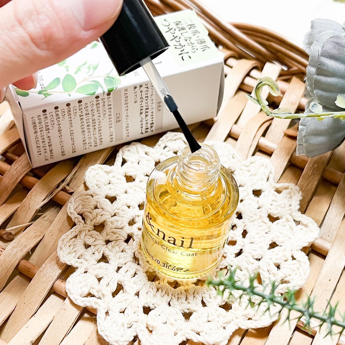 ボタニカルクリアコート/アンドネイル/ネイルオイル・トリートメントを使ったクチコミ(3枚目)