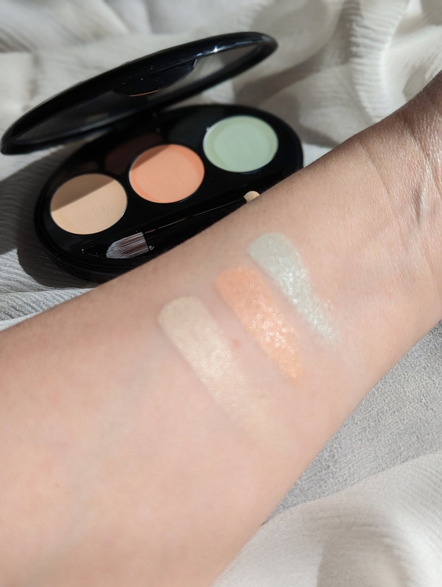 マスクフィット コンシーラーパレット/TIRTIR(ティルティル)/パレットコンシーラーを使ったクチコミ(2枚目)