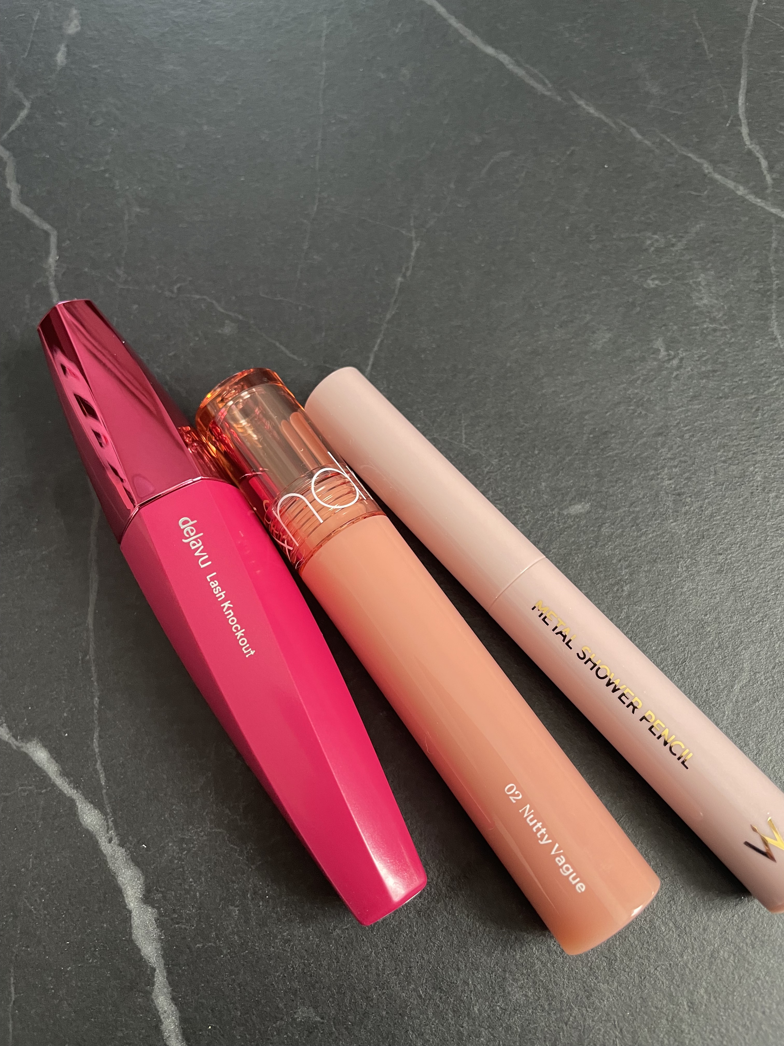 「塗るつけまつげ」ボリュームタイプ/デジャヴュ/マスカラを使ったクチコミ（2枚目）