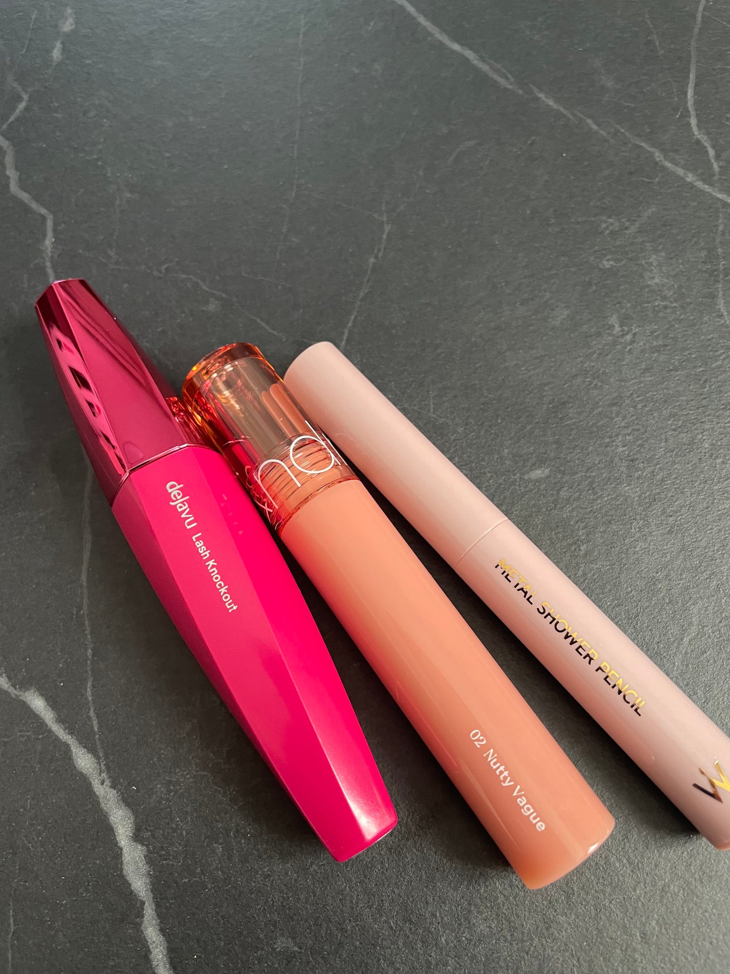 「塗るつけまつげ」ボリュームタイプ/デジャヴュ/マスカラを使ったクチコミ(2枚目)