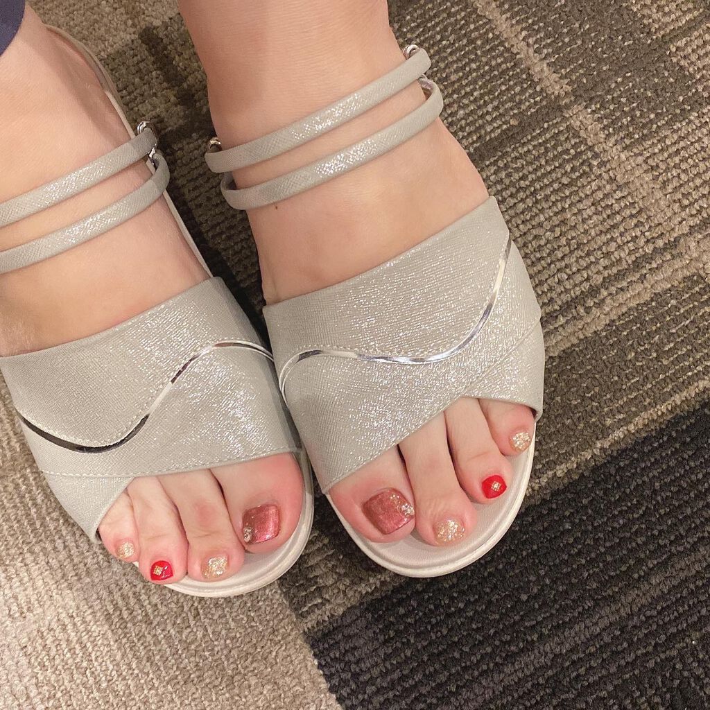 ちっちみ🩵ブルベ冬×フェミニン on LIPS 「♡ғᴏʟʟᴏᴡᴍᴇ♡@chicchimity🕊𓂃𓈒𓏸ファッシ..」(3枚目)