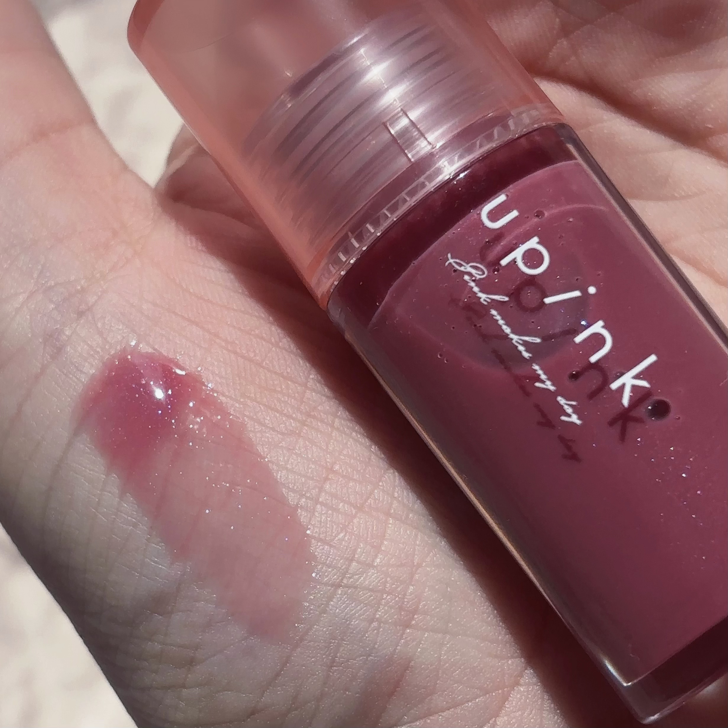 デュードロップリップオイル/upink/リップグロスを使ったクチコミ（3枚目）