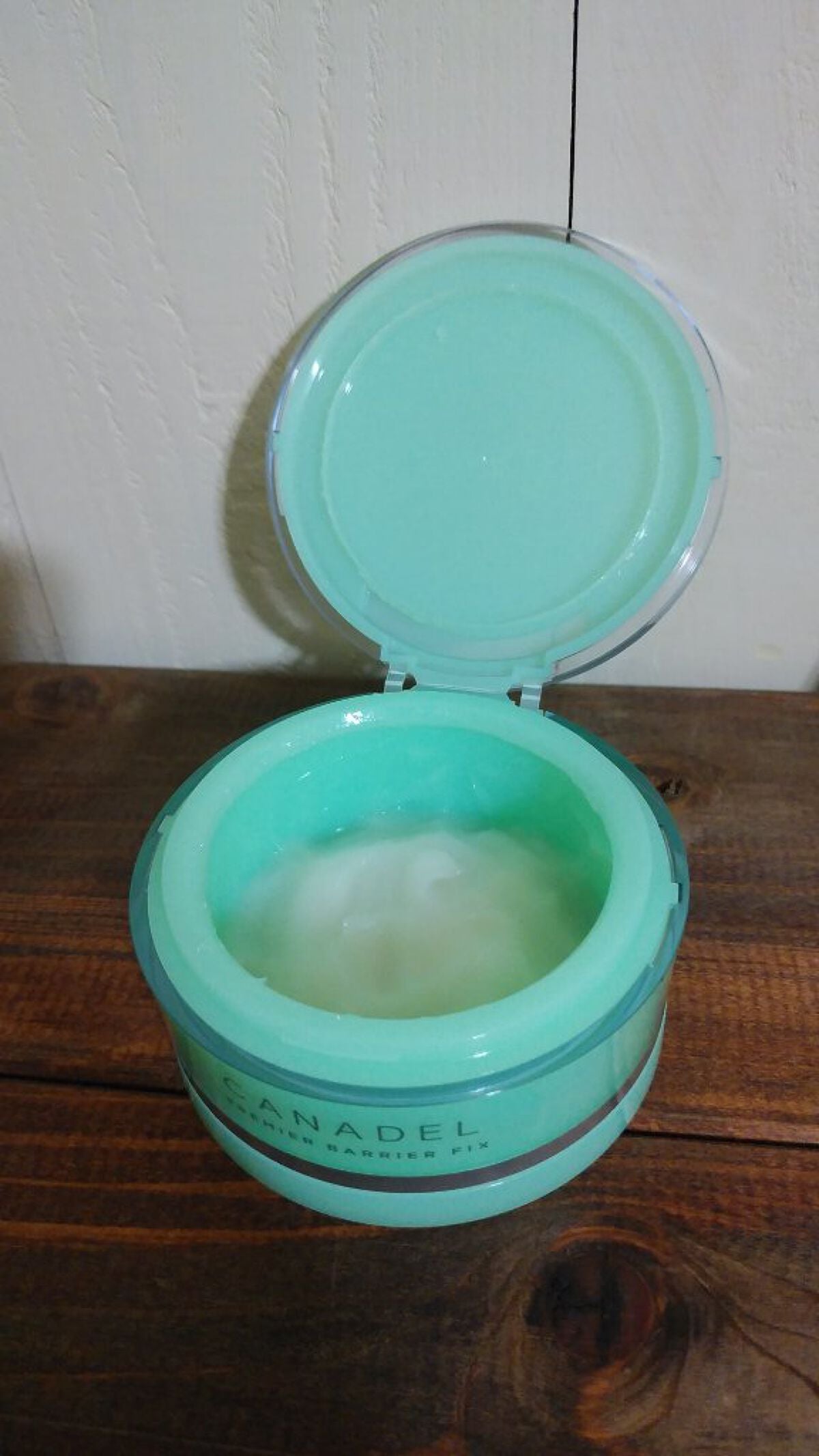 プレミアバリアフィックス /CANADEL/オールインワン化粧品を使ったクチコミ(2枚目)