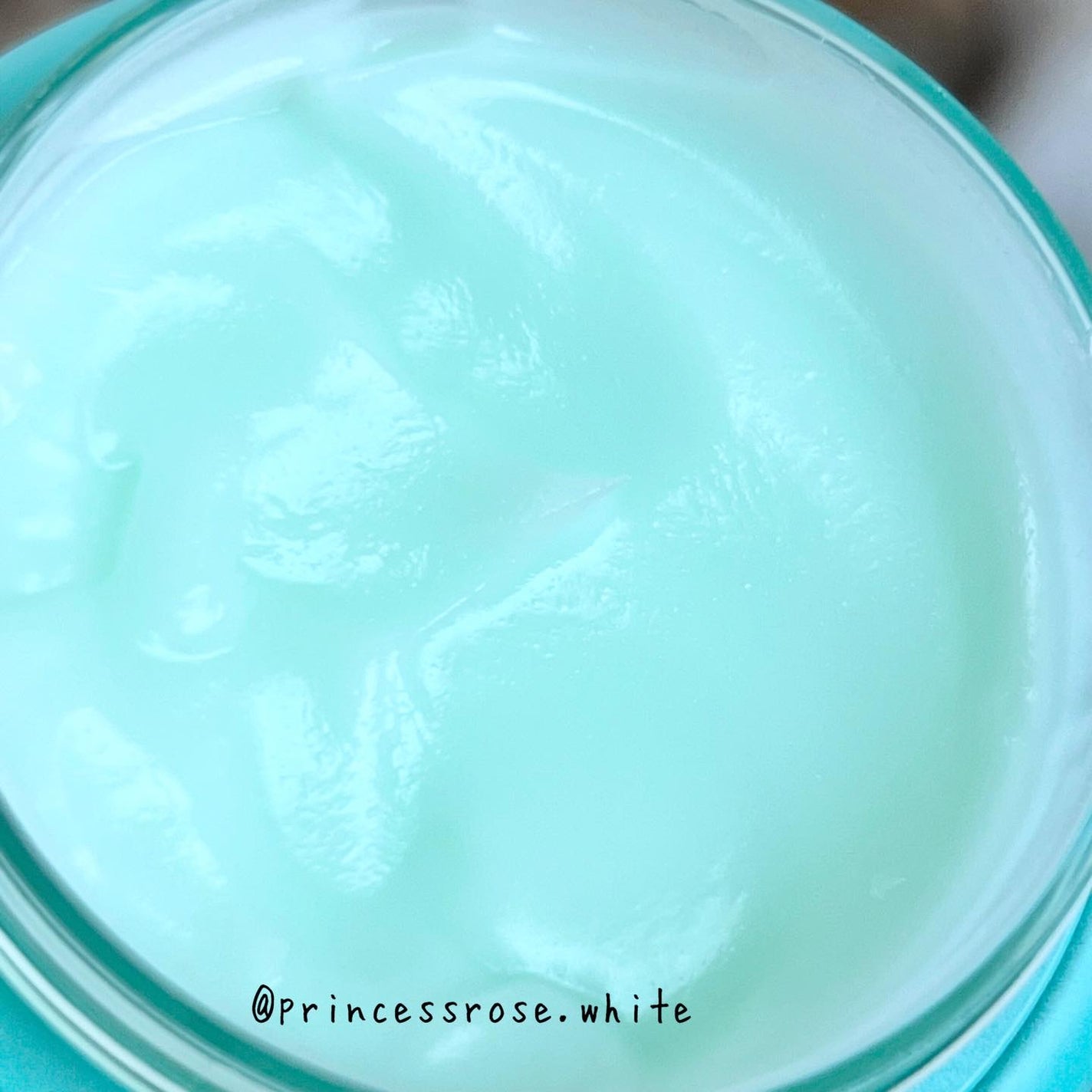 カラーフードシリーズグリーングロウアップクリーム/Tovegan/フェイスクリームを使ったクチコミ(4枚目)