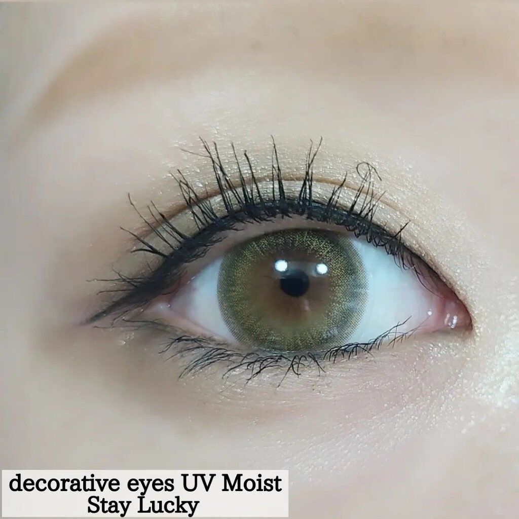 デコラティブアイズ UVモイスト/Decorative Eyes/カラーコンタクトレンズを使ったクチコミ（1枚目）