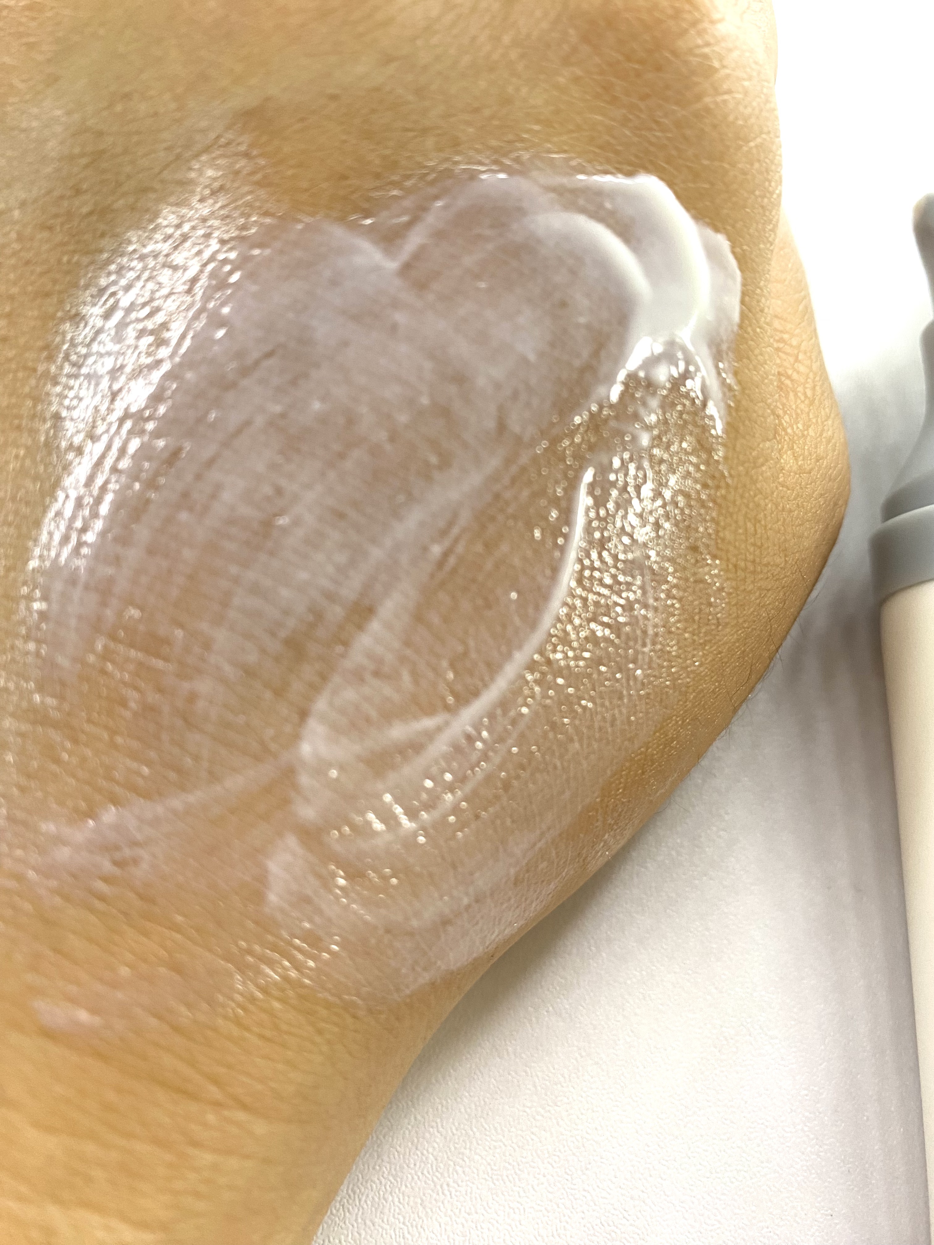 ヒアルーシカ ウォーターフィット サンセラム/SKIN1004/日焼け止めローションを使ったクチコミ（3枚目）