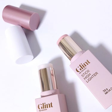 Glint スティックハイライターのクチコミ「🤍スティックハイライター
　
　
♡┈┈┈┈┈┈┈┈┈┈┈┈
　❏ 𝙶𝚕𝚒𝚗𝚝
　➼ 𝚂𝚃𝙸𝙲.....」（1枚目）