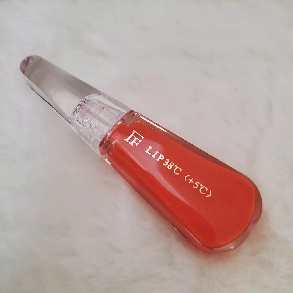 38°C / 99°F リップトリートメント (リップ美容液)/UZU BY FLOWFUSHI/リップケアを使ったクチコミ（1枚目）