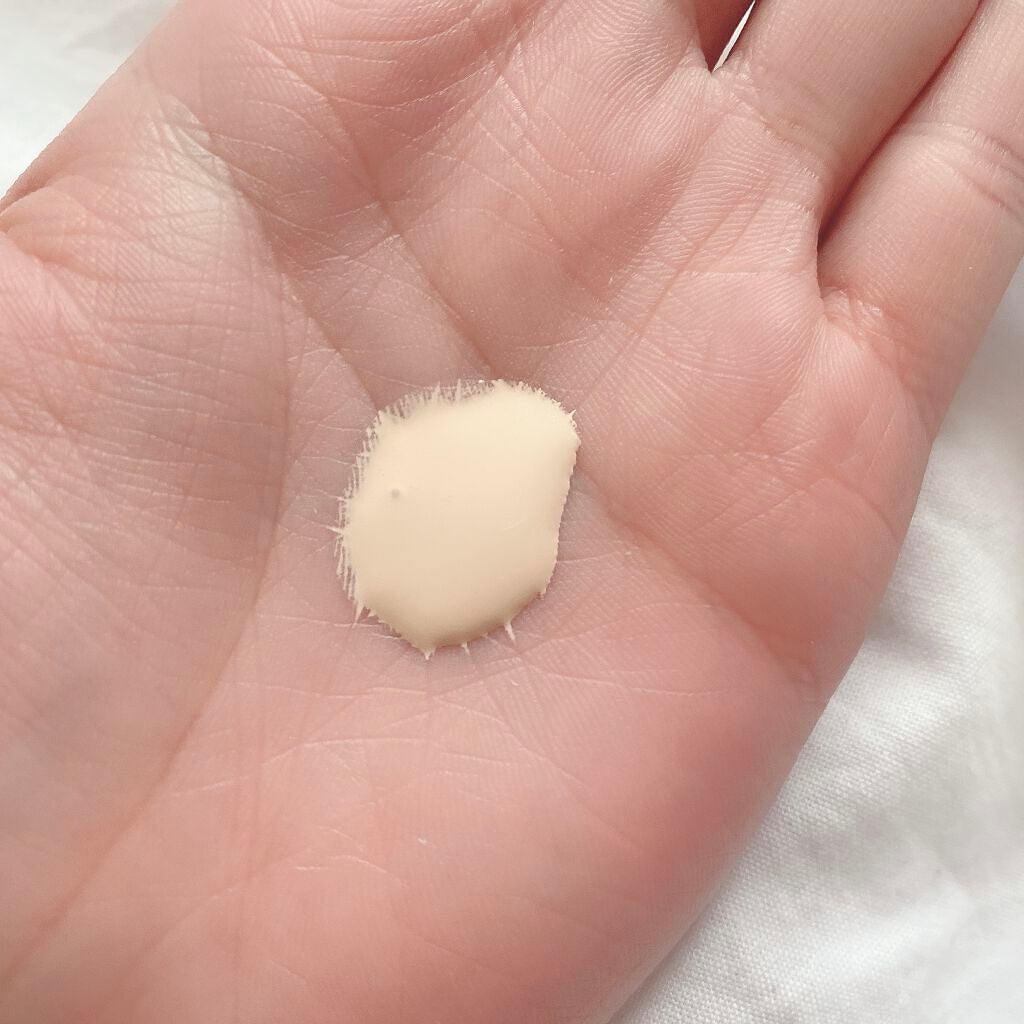 モイスチュアライジング ファンデーション プライマー/PAUL & JOE BEAUTE/化粧下地を使ったクチコミ(3枚目)