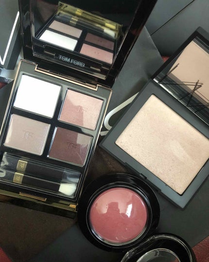 アイ カラー クォード/TOM FORD BEAUTY/アイシャドウパレットを使ったクチコミ(1枚目)